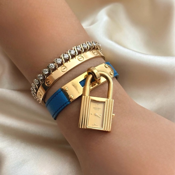 AUTHENTIC VINTAGE HERMÈS BLUE LEATHER WATCH - Picture 1 of 8